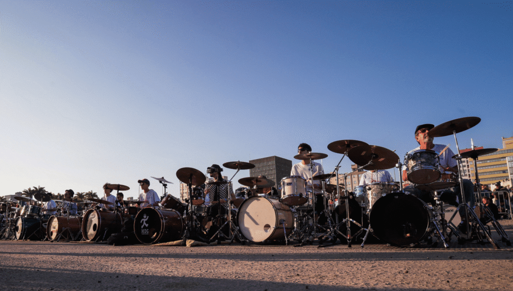 Orquestra de Baterias Florianópolis 2024 no Largo da Catedral